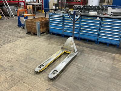 Overview picture of Stöcklin pallet truck